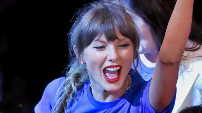 Taylor Swift 2 800x450